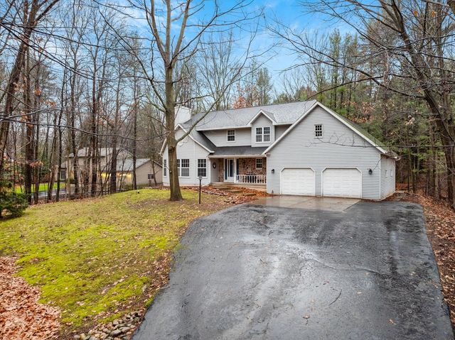 $489,900 | 3030 Big Timber Circle | Suamico