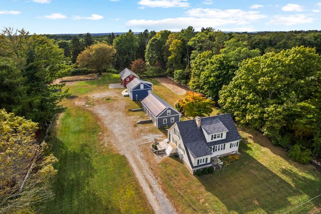 $1,199,900 | 587 Taugwonk Road | Stonington