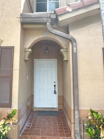 $3,250 | 10850 Northwest 82nd Terrace, Unit 85 | Islands of Doral