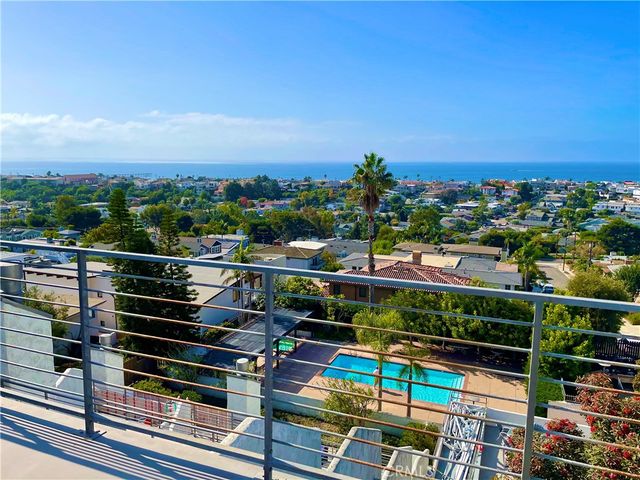 $7,000 | 736 Gould Avenue, Unit 30 | Hermosa Beach Valley