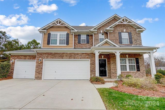 $650,000 | 3642 Savannah Hills Drive | Matthews