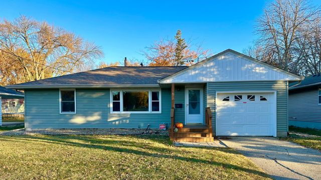 $179,900 | 1412 West Fountain Street | Albert Lea