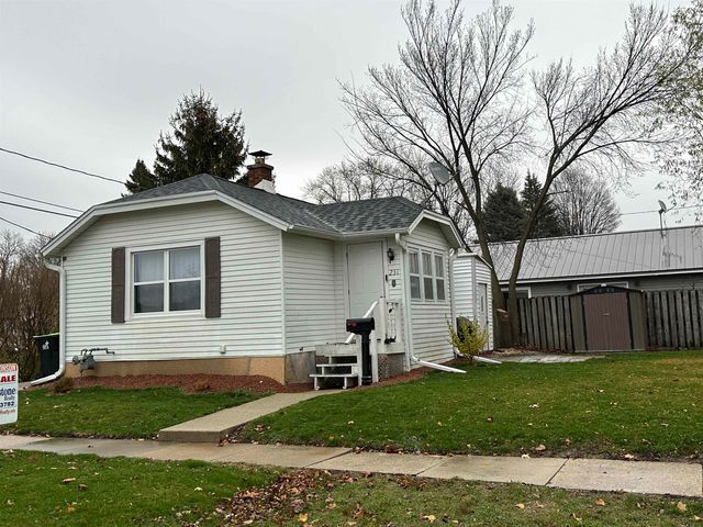 $135,000 | 231 Hillyer Street | Waupun