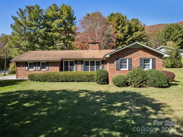 $550,000 | 36 Little Mountain Road | Waynesville