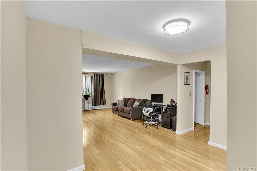 a view of a livingroom with furniture and furniture