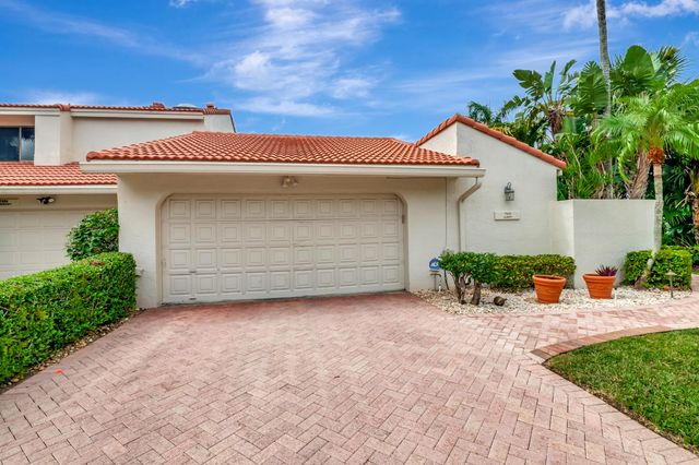 $1,250,000 | 7500 Bondsberry Court | Boca West