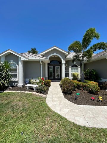 $578,250 | 3079 Southeast Galt Circle | Bay St. Lucie