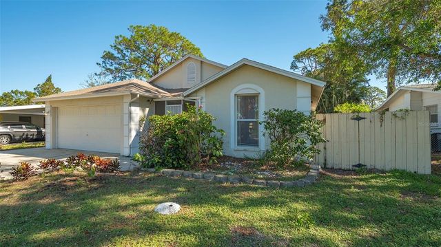 $5,500 | 5753 New York Avenue | Gulf Gate Estates