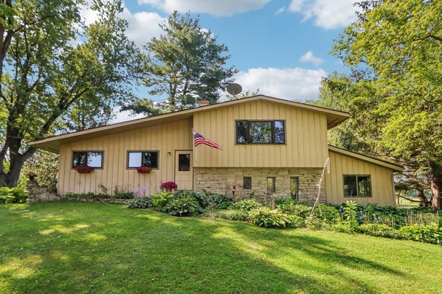 $469,000 | W10599 County Rd T T | Elba