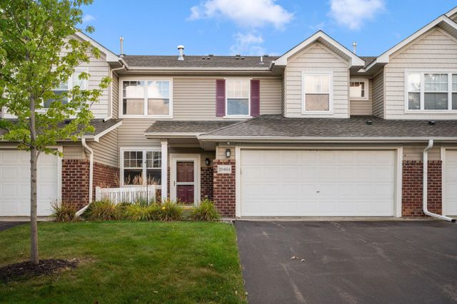 $299,900 | 20464 Kensfield Trail, Unit 2002 | Lakeville