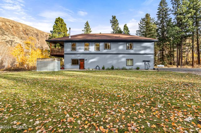 $849,000 | 1575 Nile Road | Nile