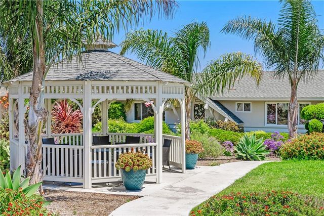 $925,000 | 113 Via Breve, Unit 23 | North San Clemente