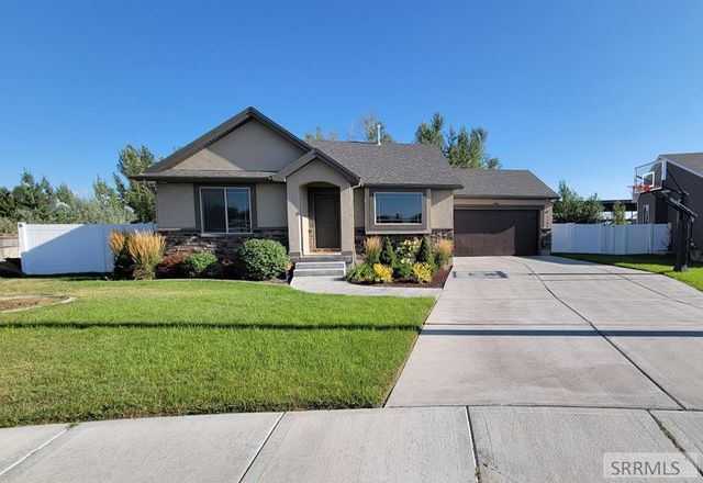 $440,000 | 3386 Ringneck Drive