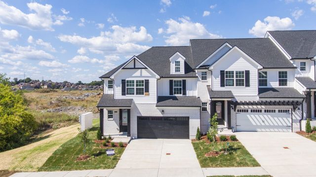 $442,689 | 141 Lightberry Lane | Hendersonville