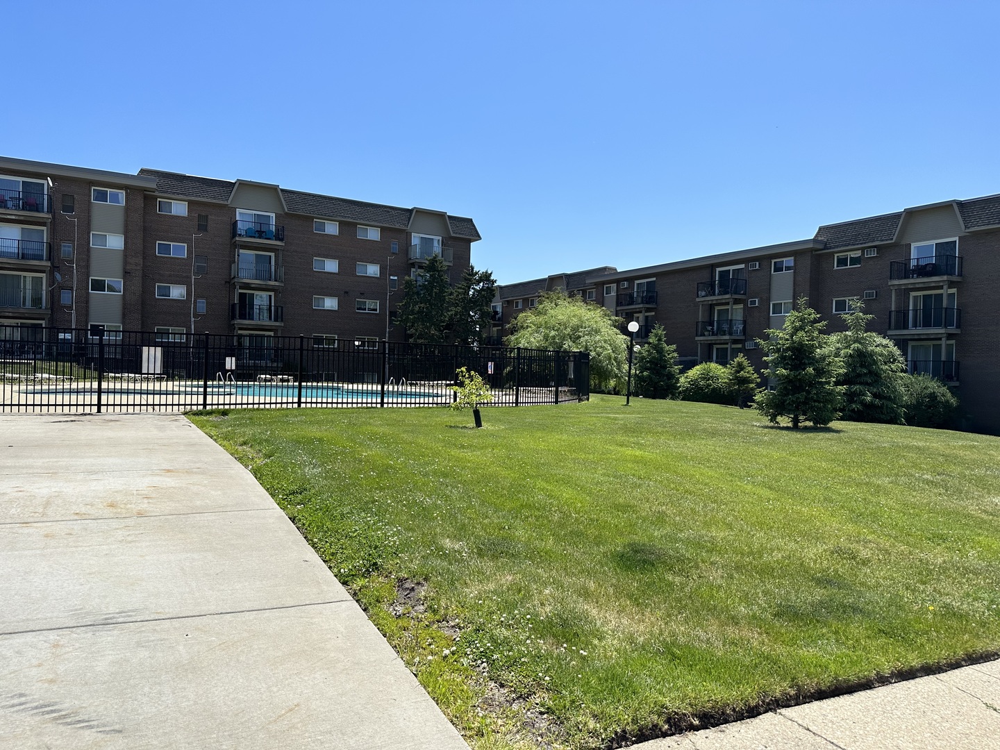 4500 Beau Monde Drive Unit 102 Lisle IL 60532 Compass