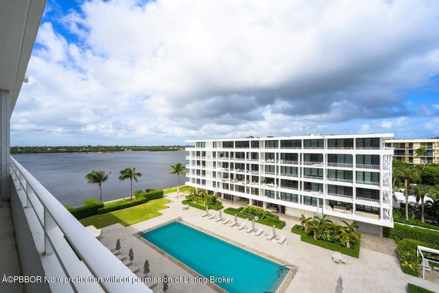 $1,295,000 | 2784 South Ocean Boulevard, Unit 505S | South Palm Beach - Palm Beach