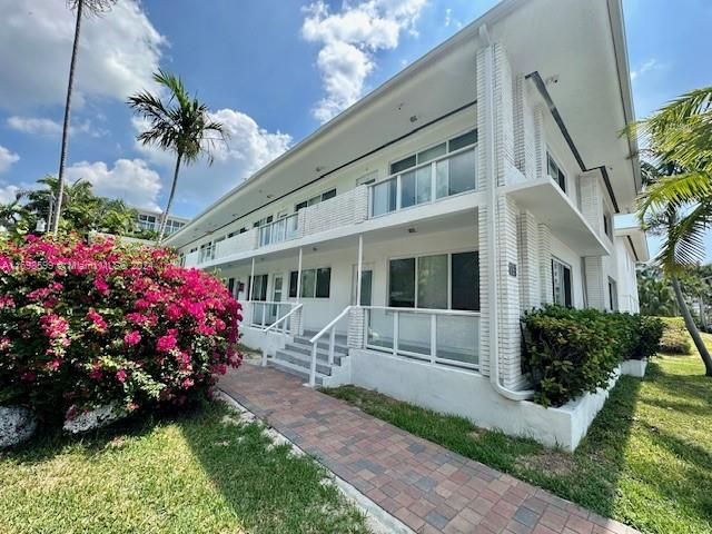 $425,000 | 1065 98th Street, Unit 2 | Bay Harbor Islands