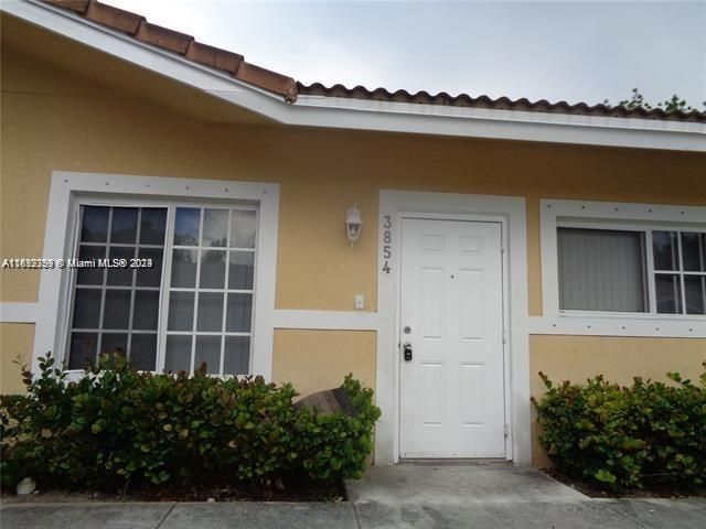 $2,150 | 3854 Southwest 48th Avenue, Unit 3854 | Pembroke Park