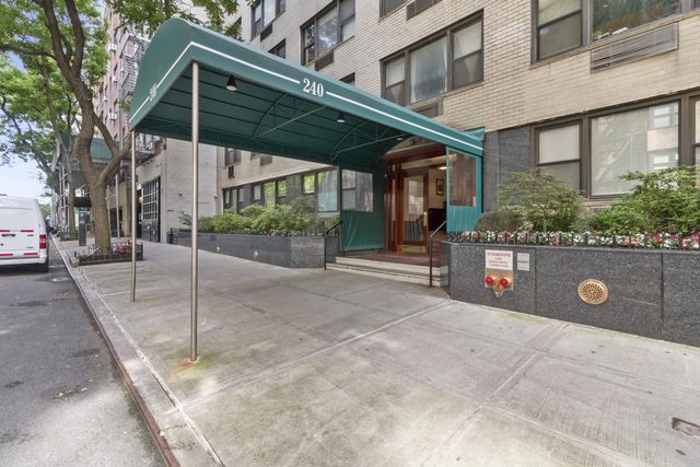 $3,375 | 240 East 46th Street, Unit 11A | Midtown East