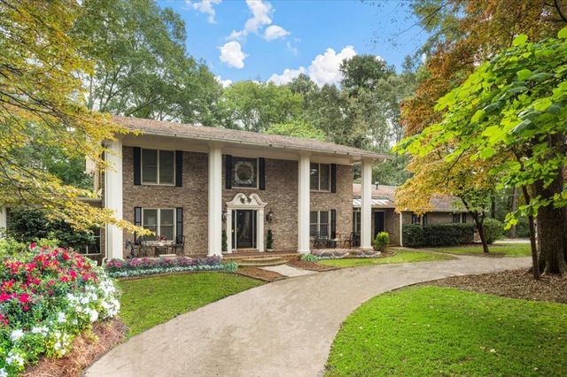 $775,000 | 1025 Rays Road