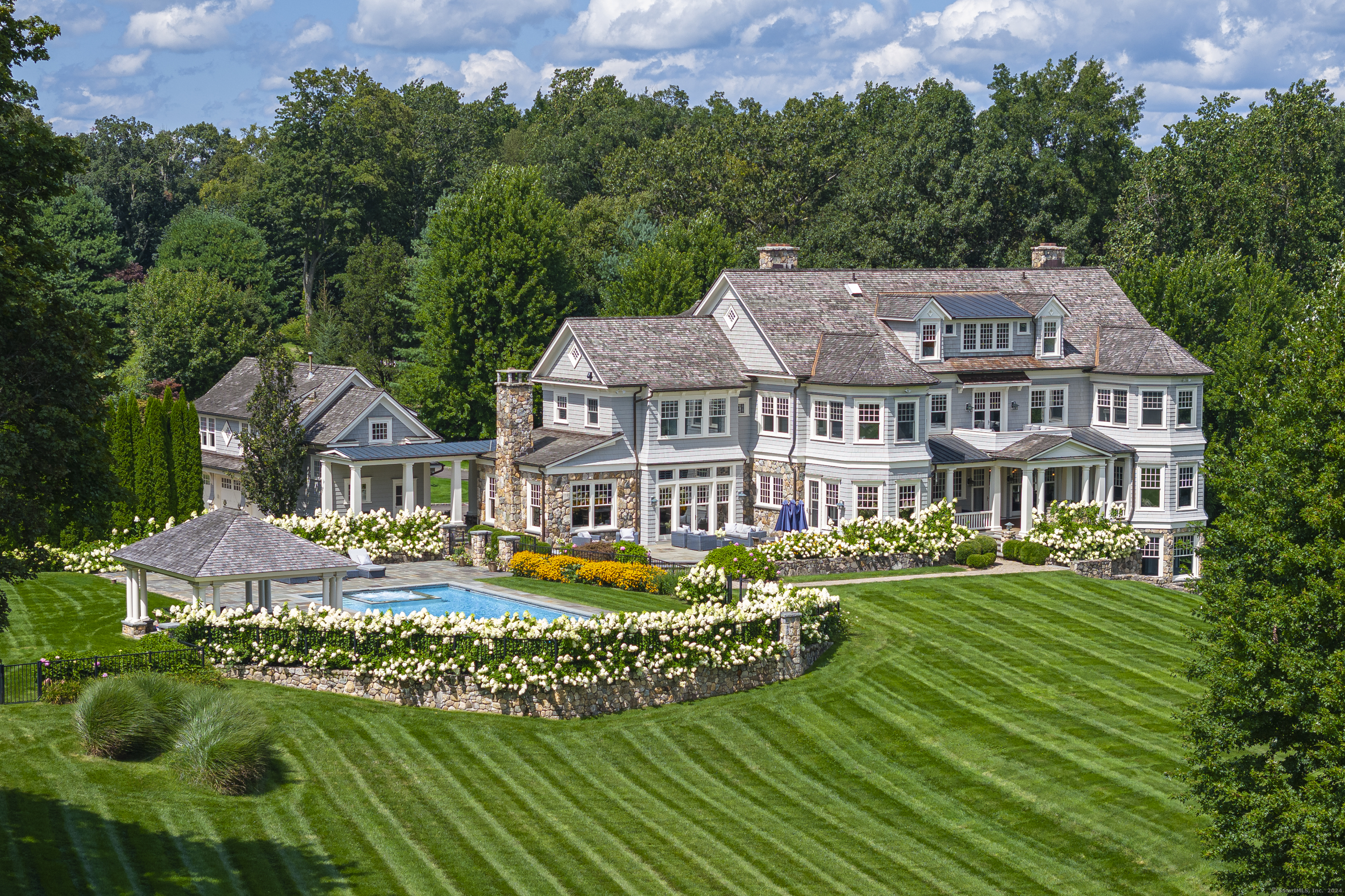 Stunning estate minutes to New Canaan's vibrant town center