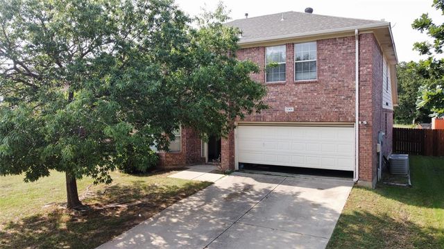 $2,595 | 3305 Ocean Drive | Denton