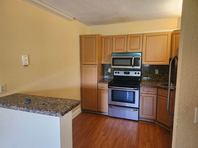 $1,850 | 3860 Coral Tree Circle, Unit 305 | Coral Gate