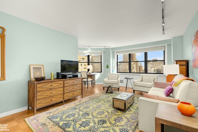 $3,500 | 330 3rd Avenue, Unit 17D | Kips Bay