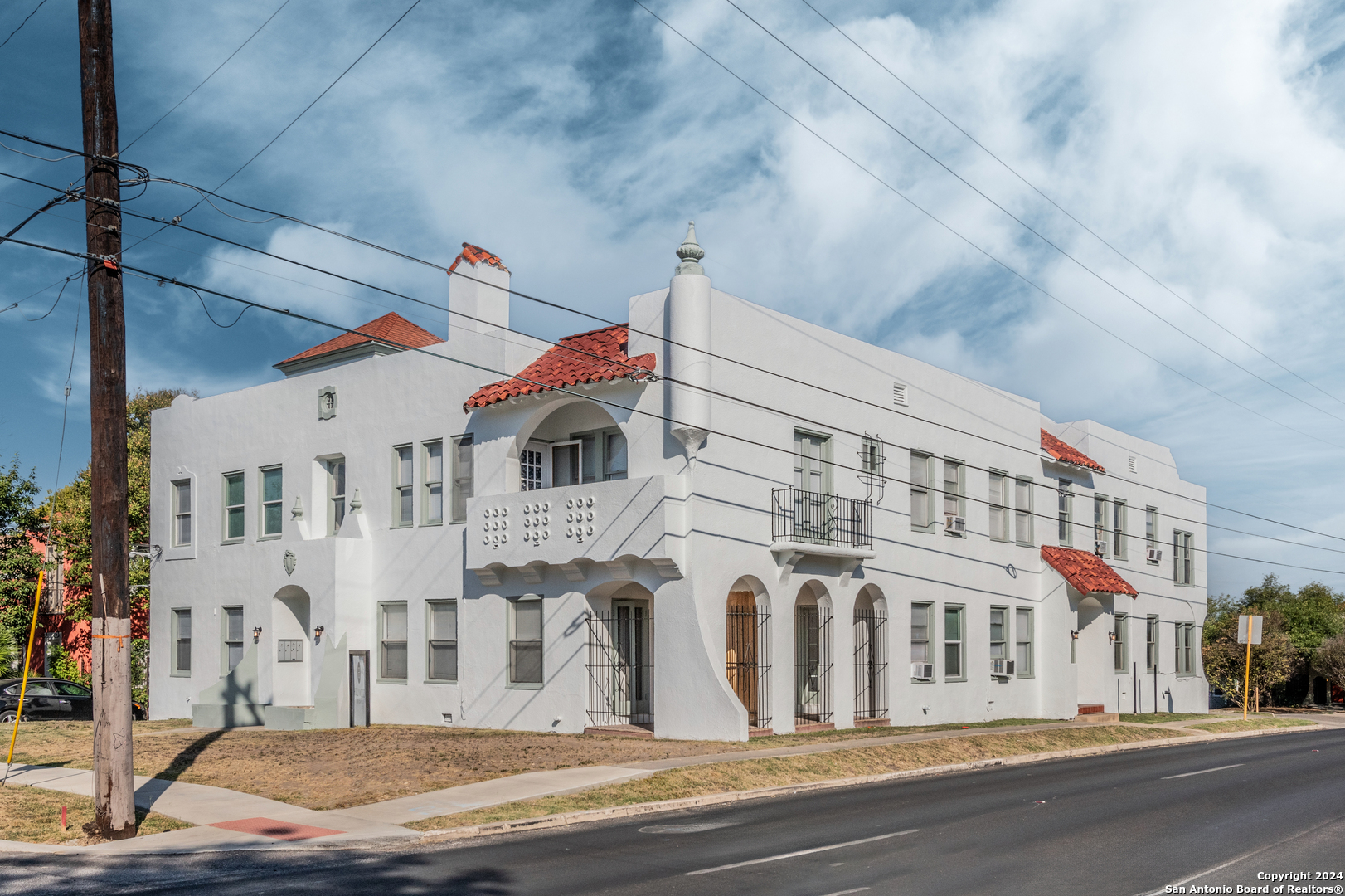 a view of a white building