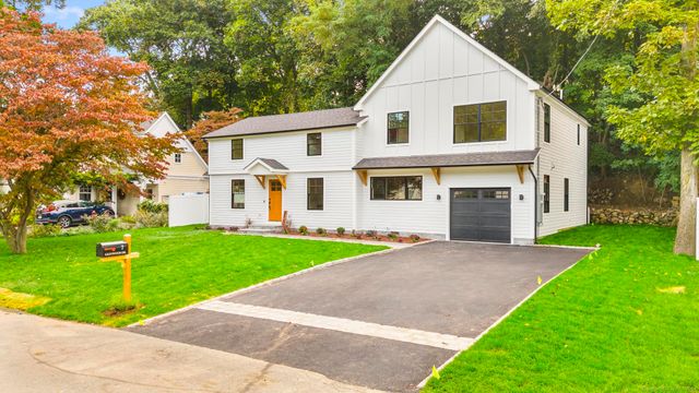 $1,924,900 | 7 Glenwood Drive | Noroton