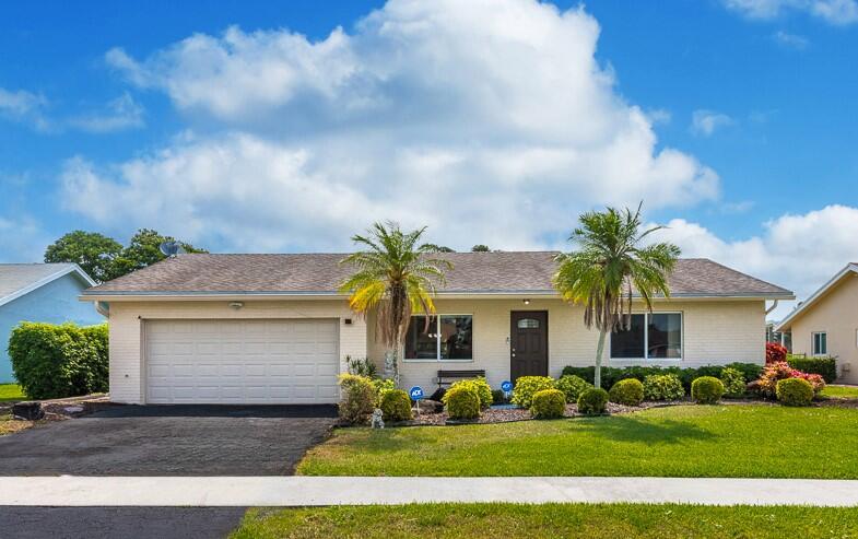 19378  Carolina Cir-trimmed front