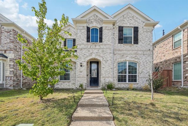 $590,000 | 341 Gleneagles Drive | Northeast Garland