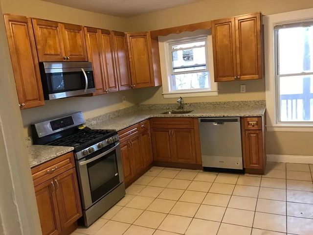 $3,500 | 10 Houghton Street, Unit 2 | Dorchester