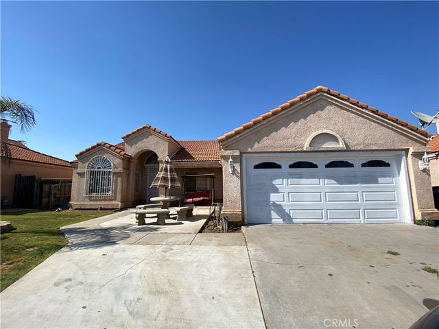 $470,000 | 618 Periwinkle Lane | Central Perris