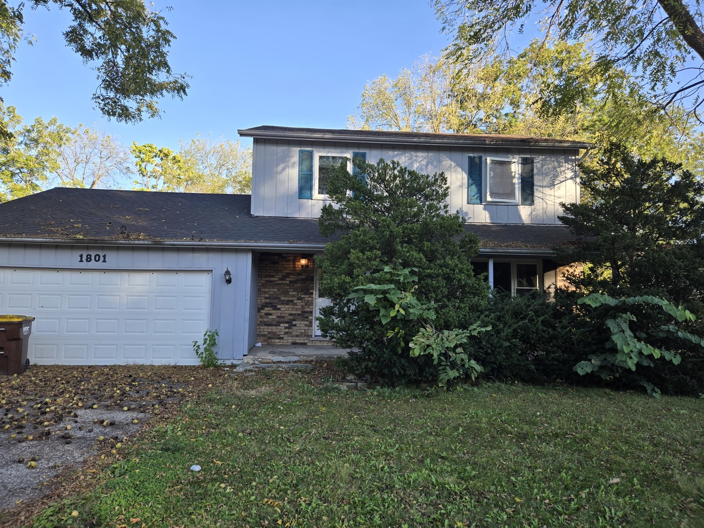 front view of house with a yard