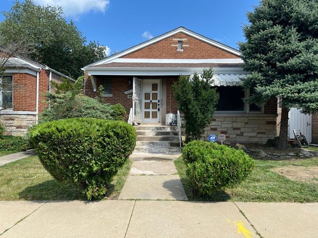 $389,900 | 8155 South Essex Avenue | South Chicago