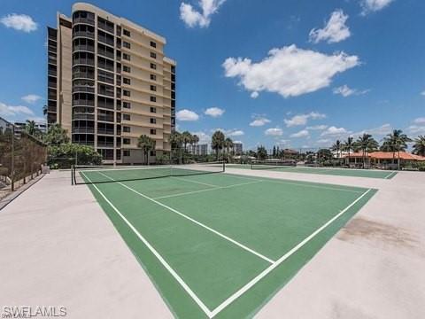 a view of a tennis court