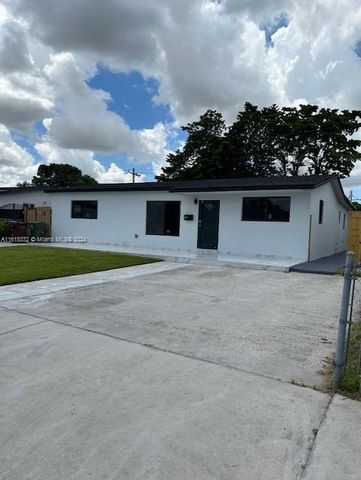 $675,000 | 1260 West 32nd Street | Hialeah