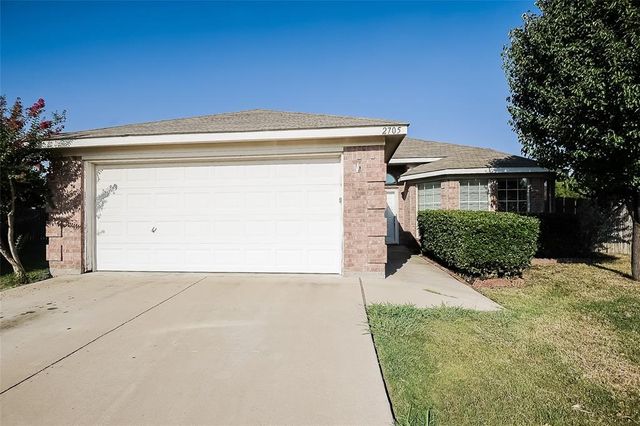 $2,015 | 2705 Wildridge Court | Chapel Creek