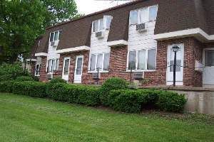 $164,000 | 450 Lake Avenue, Unit 2 | Woodstock