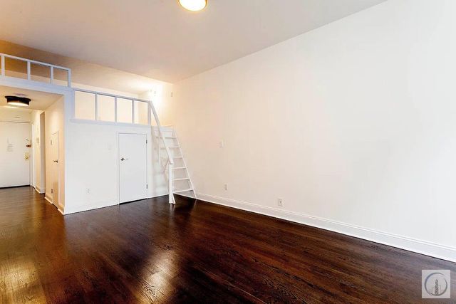 $3,400 | 65 4th Avenue, Unit 6D | Greenwich Village