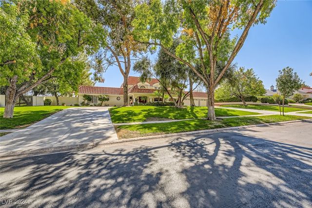 $1,100,000 | 31 Quail Hollow Drive | Green Valley North