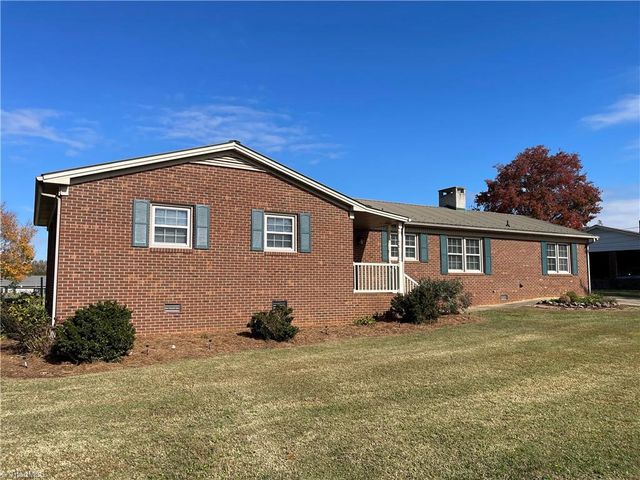 $258,900 | 711 Ben Lee Road | Thomasville Township - Davidson County