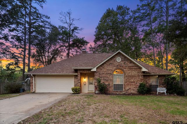 $265,000 | 3102 Tallow Oaks Circle | Southeast Tyler