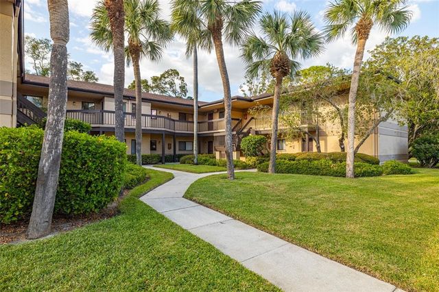 $260,000 | 2691 Sabal Springs Circle, Unit 105 | Clearwater