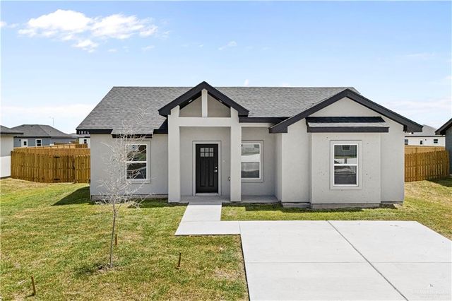 $199,900 | 1604 Hope Drive | Mercedes