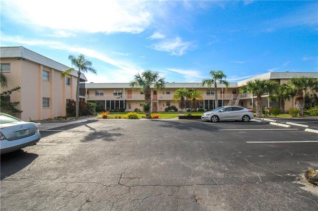 $3,000 | 460 Base Avenue East, Unit 125 | Venice