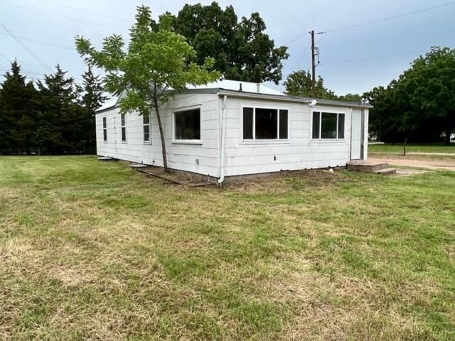 $115,000 | 927 West 47th Street South | South Seneca