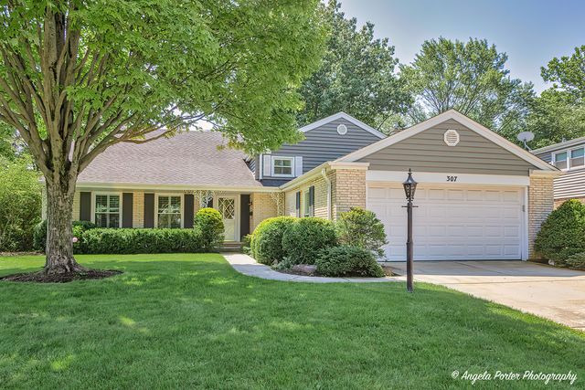 $579,900 | 307 West Victoria Lane | Arlington Heights