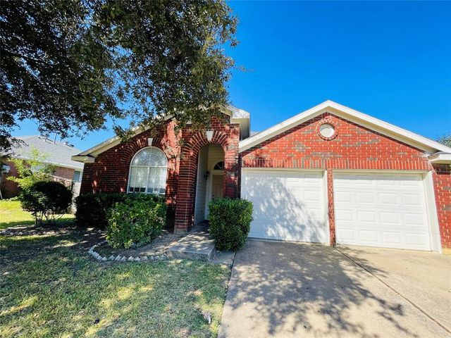 $2,400 | 2078 Amherst Drive | Lewisville